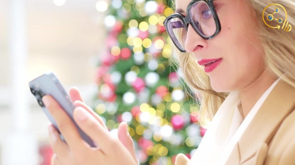 Holiday Hustle vs Holiday Hibernation: Why Showing Up Now Pays Off In January!